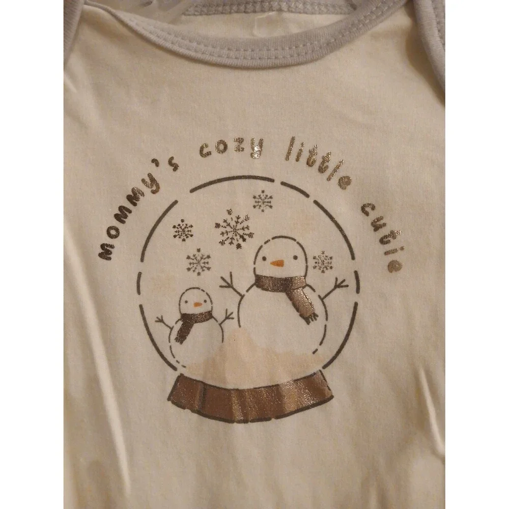 Gender Neutral Baby Snowman Snowflake 4-Piece Outfit, Hat, Jacket Sz 3-6 Mo NWT
